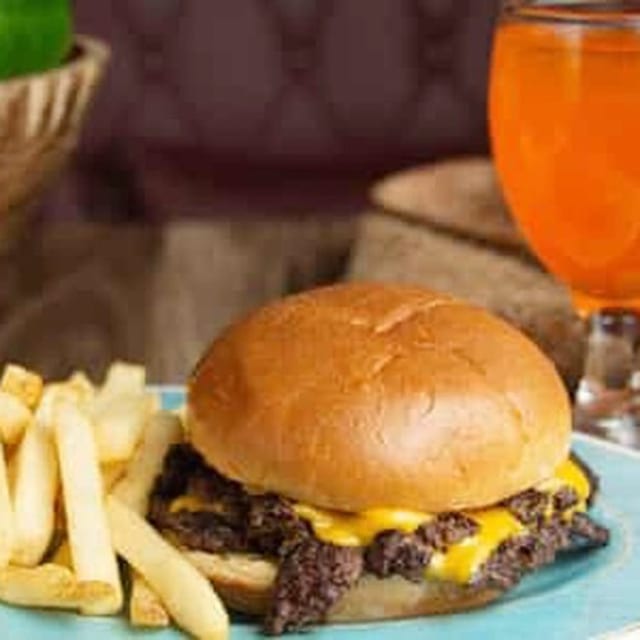 Cheeseburger Meal.